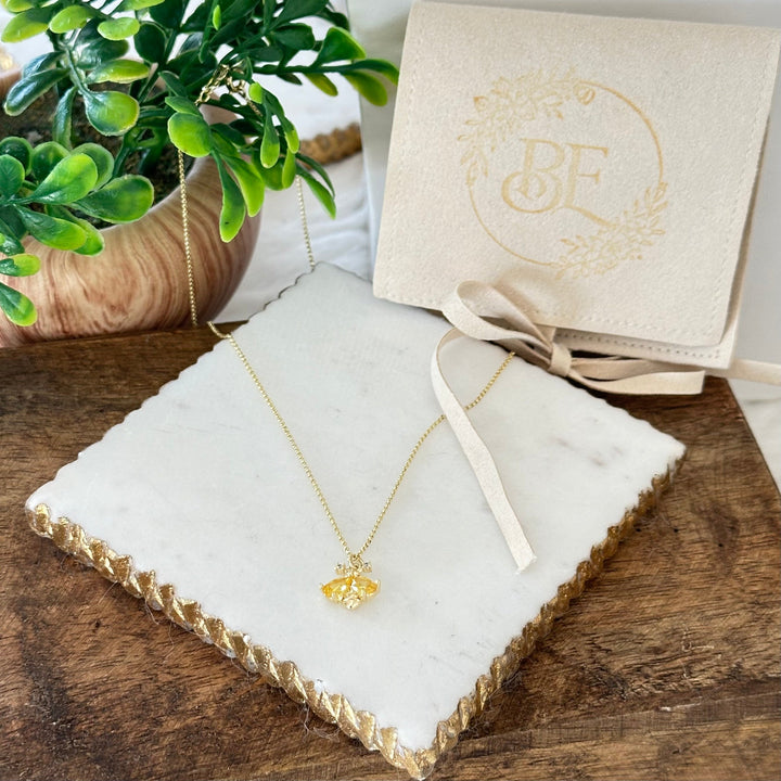 Melissa Zarte Bienenkette
