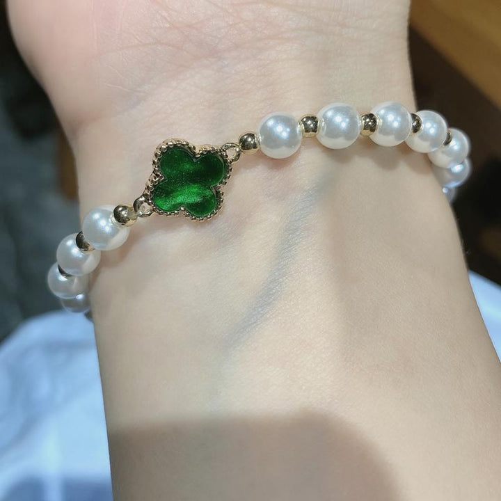 Smaragd Kleeblattarmband mit Smaragd und Perlen in Gold