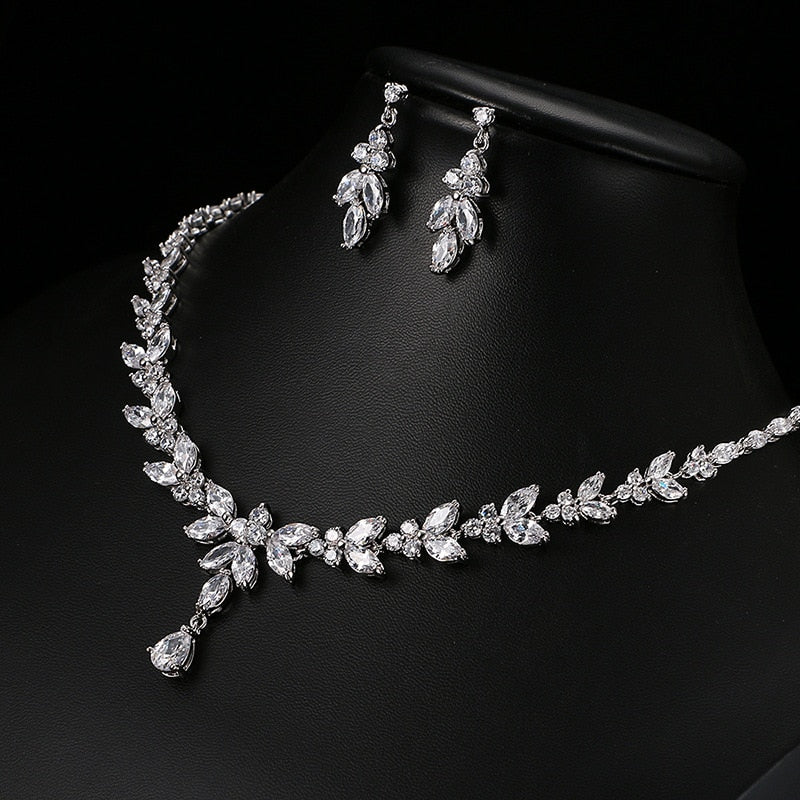 Zirkonia Halskette + Ohrringe Set aus Sterlingsilber