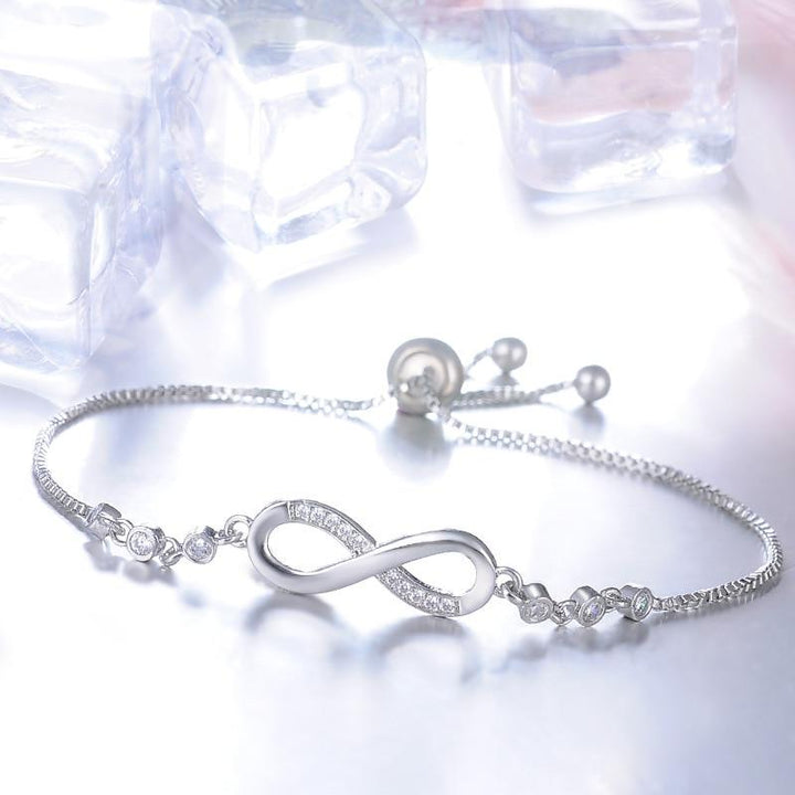 Verstellbares Unendlichkeit Armband in Silber
