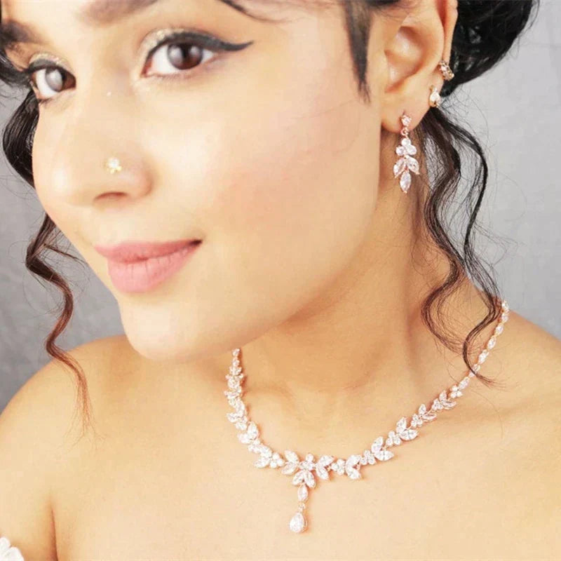 Zirkonia Halskette + Ohrringe Set aus Sterlingsilber