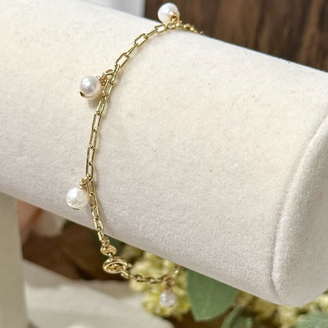 Gina Mini Perlen Charm Armband