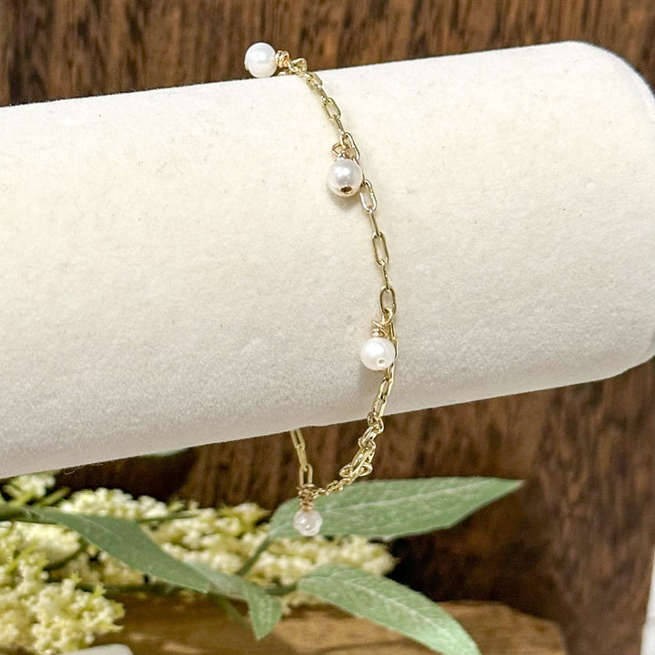 Gina Mini Perlen Charm Armband
