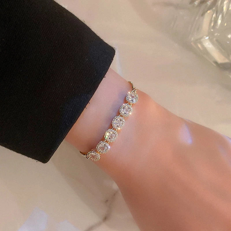 Verstellbares Luxusarmband mit Gold-Zirkonia