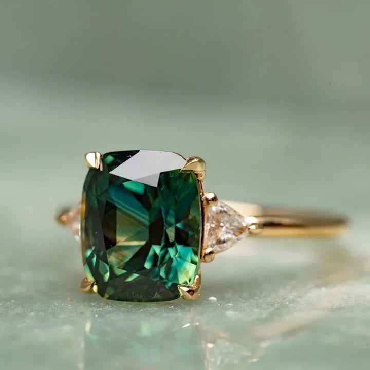Vintage Gold & Grüner Stein Quadratischer Ring