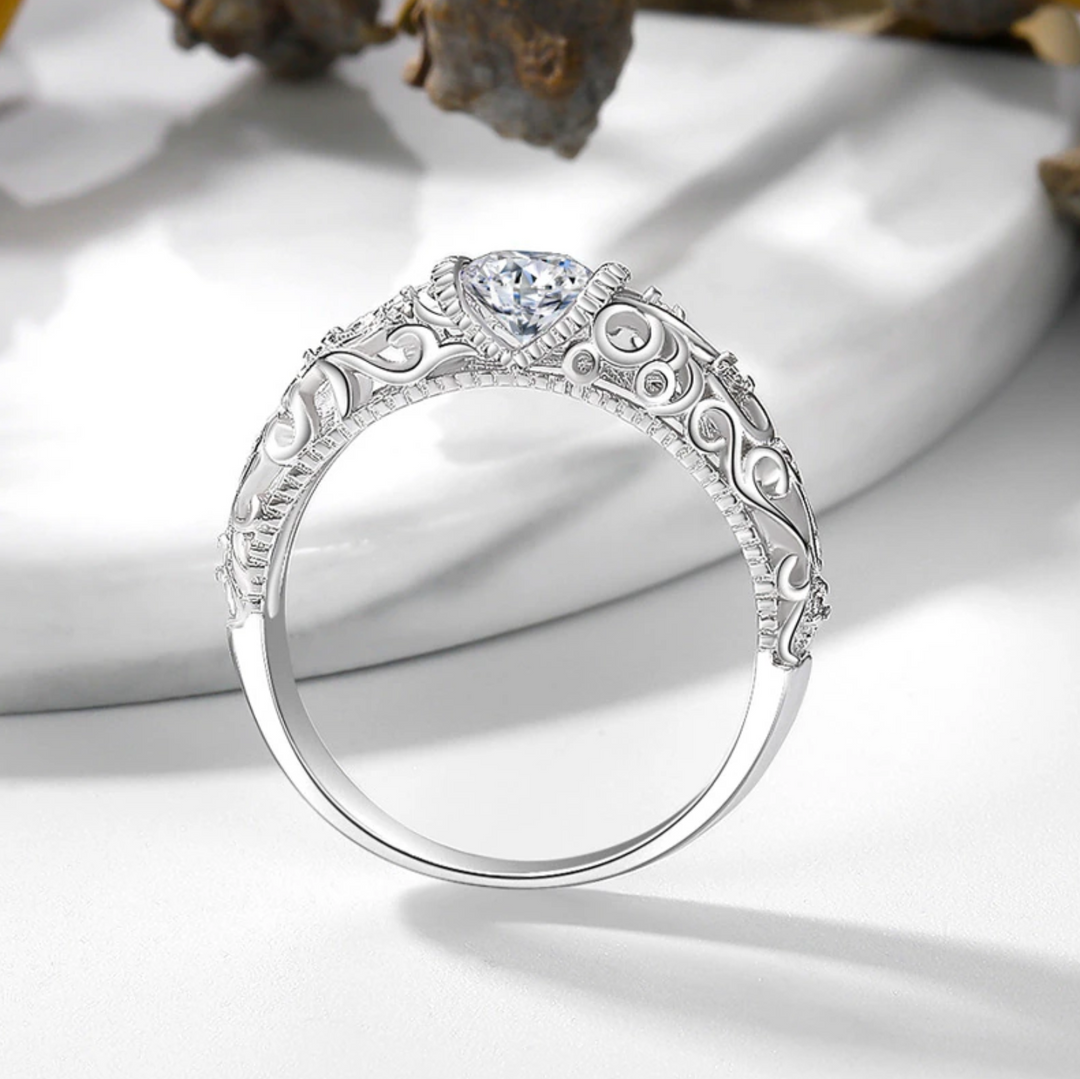 Eleganter Ring aus Sterlingsilber