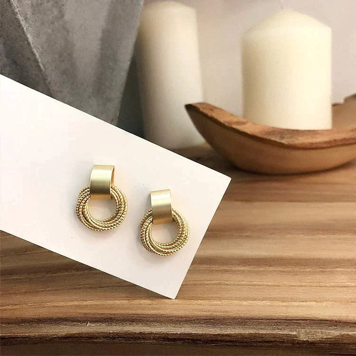 Luxuriöse Gold Creolen